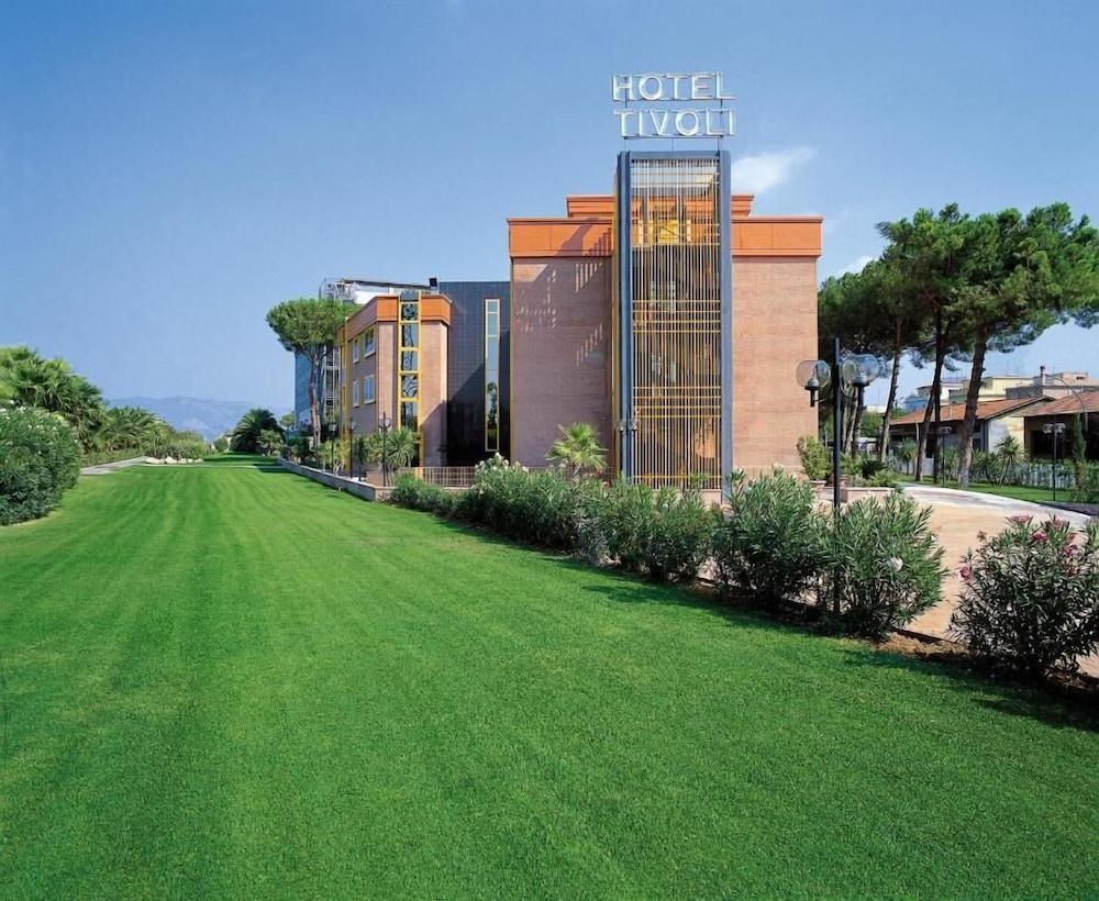 Hotel Tivoli Esterno foto